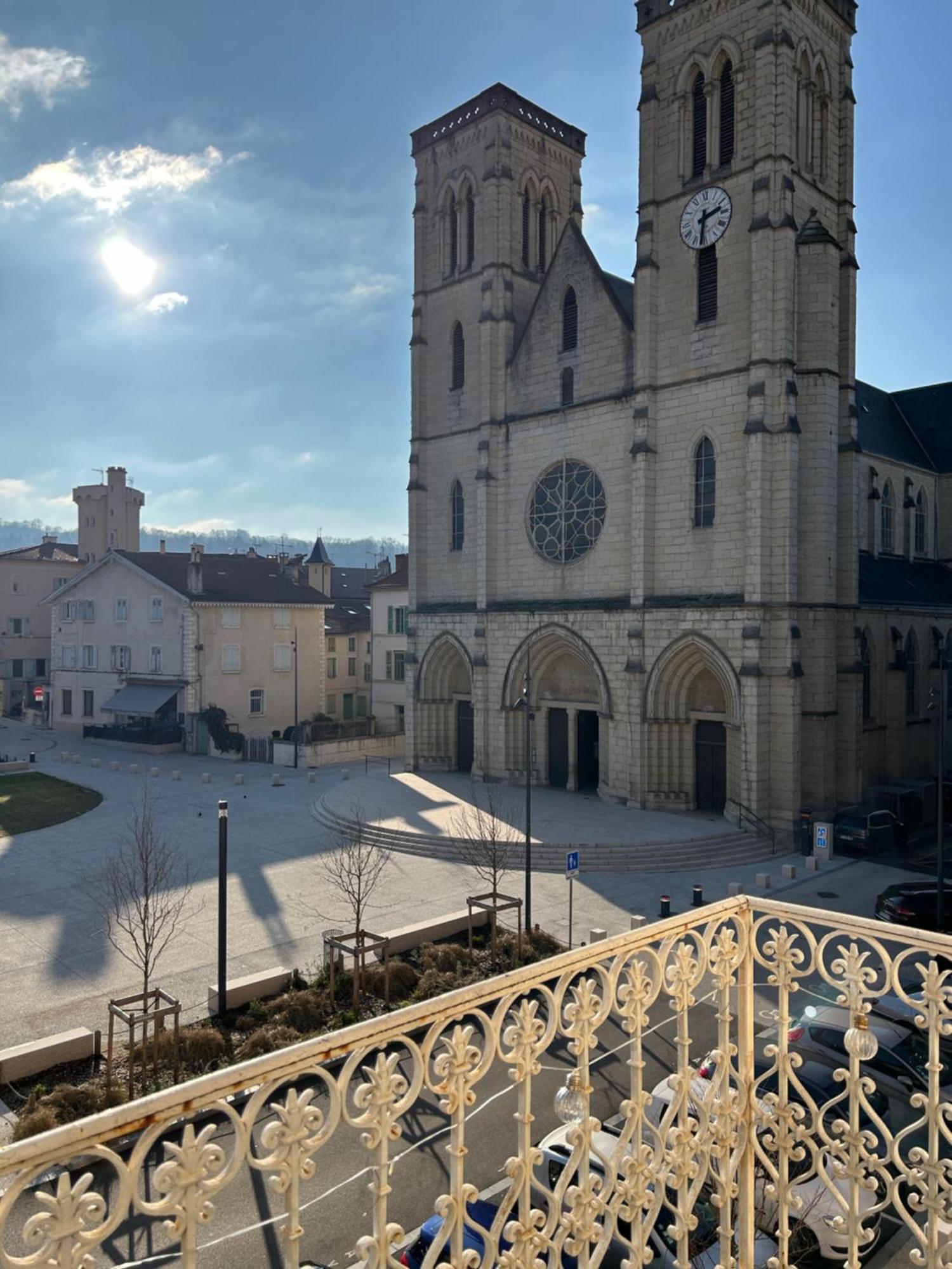 Carnot Place Bourgoin-Jallieu Kültér fotó